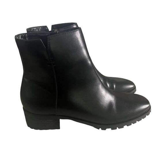 Taryn Rose Women’s size 7.5 Emmy Faux Leather Ankle Zip Boots Block Heel Black - Picture 1 of 13
